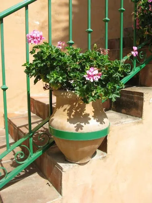 פריחיליאנה La Fuente, Apartment In The Moorish Quarter.